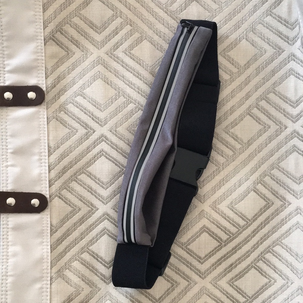 Waist Pouch Phone holder Adjustable Strap Sports Runner Belt Fanny Pack Gray